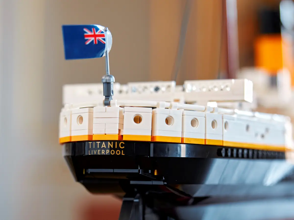 LEGO Titanic 10294 - Pianeta Brick