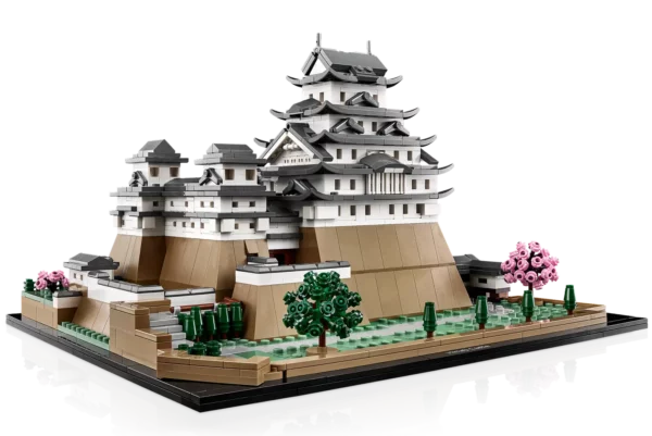 Castello di-Himeji-LEGO-21060-Architecture-4