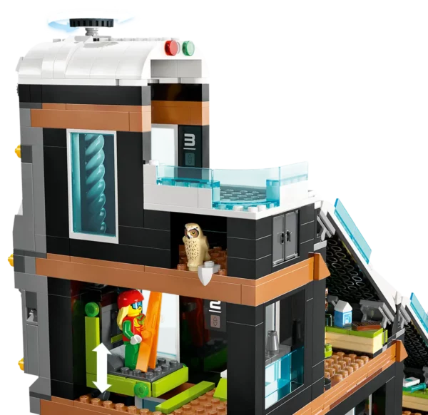 Centro-sci-e-arrampicata-LEGO-60366-4