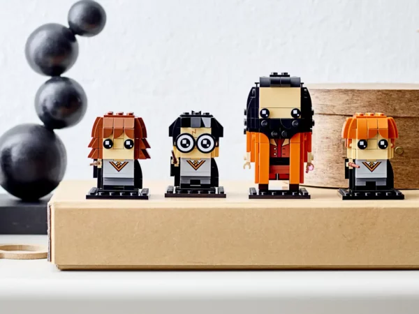 Harry-Hermione-Ron-e-Hagrid-LEGO-40495-4