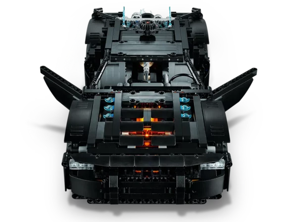 LEGO Batmobile-di-Batman-42127-1