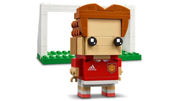 Selfie-BrickHeadz-Manchester-United-LEGO-40541-4